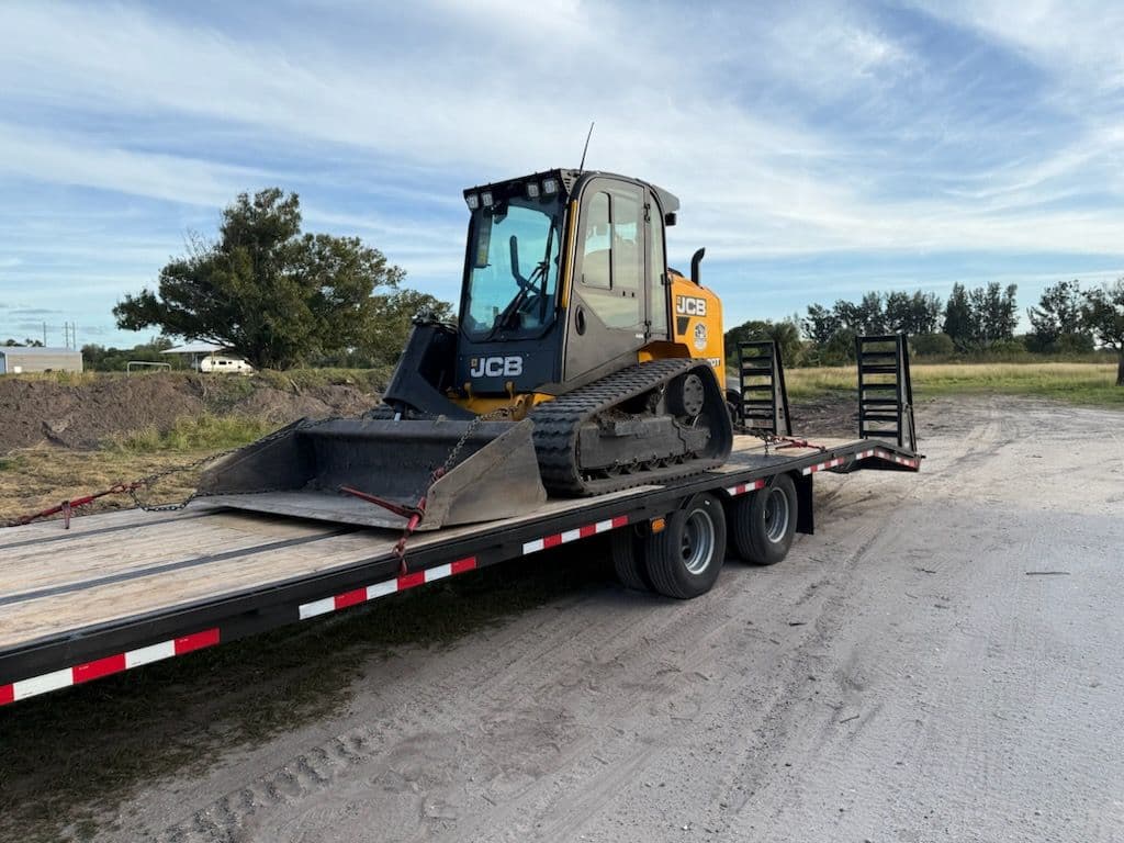 Gallery photos for Efficient Land Clearing in Fort Pierce with JCB 270T: Image #1